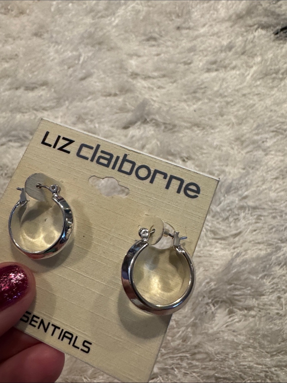 Essentials Silver earring hoops - Picture 4 of 5